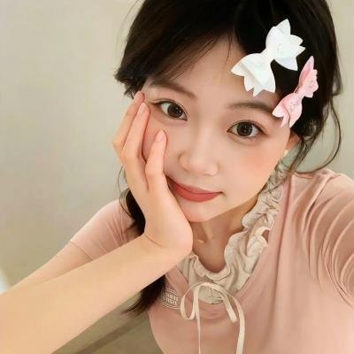 三人之间